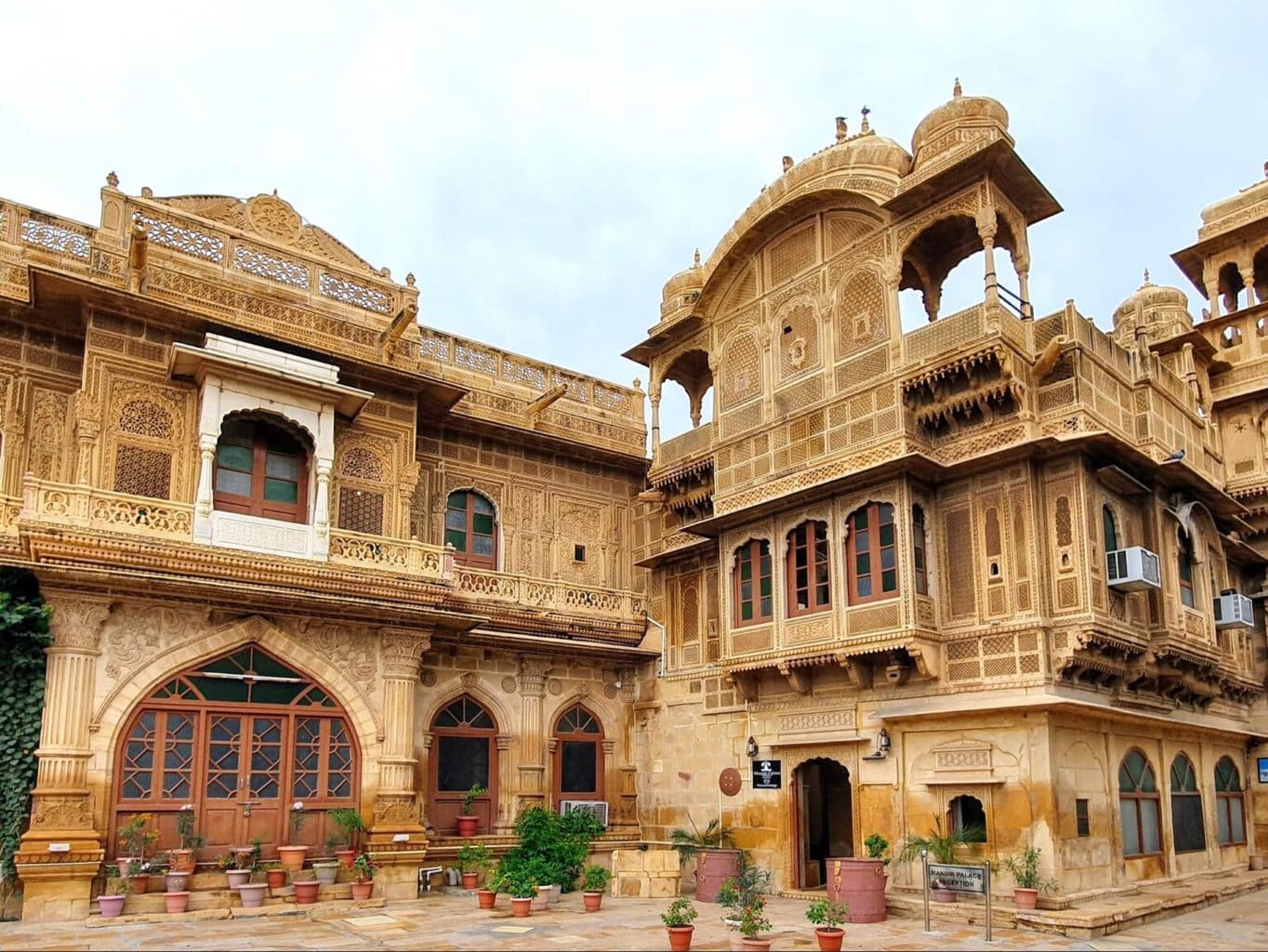 jaisalmer tourist locations