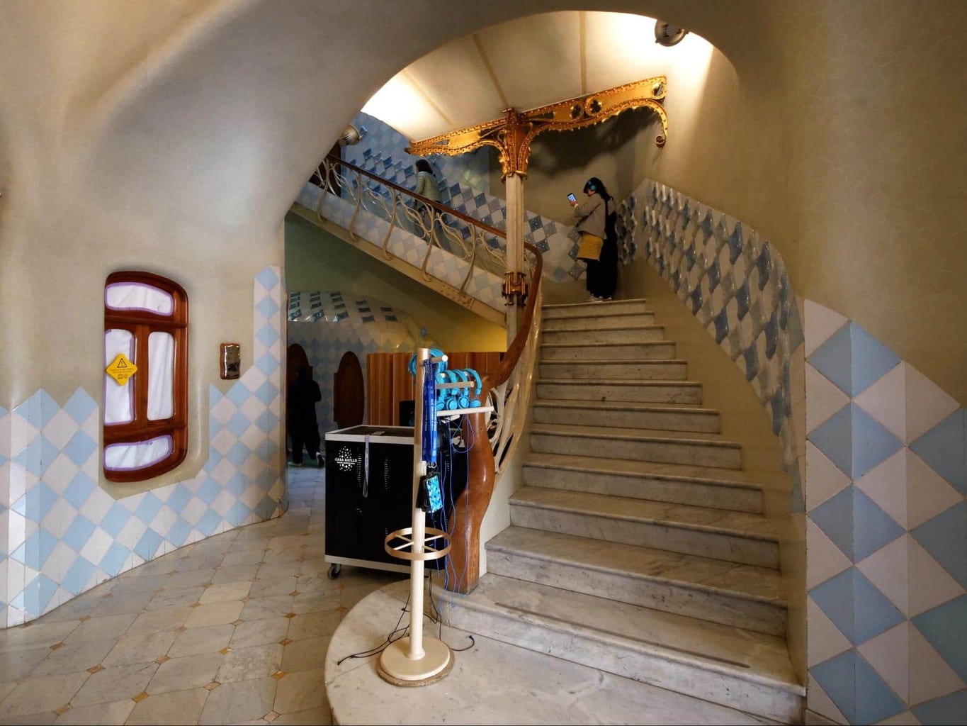 The entrance to Casa Batlló