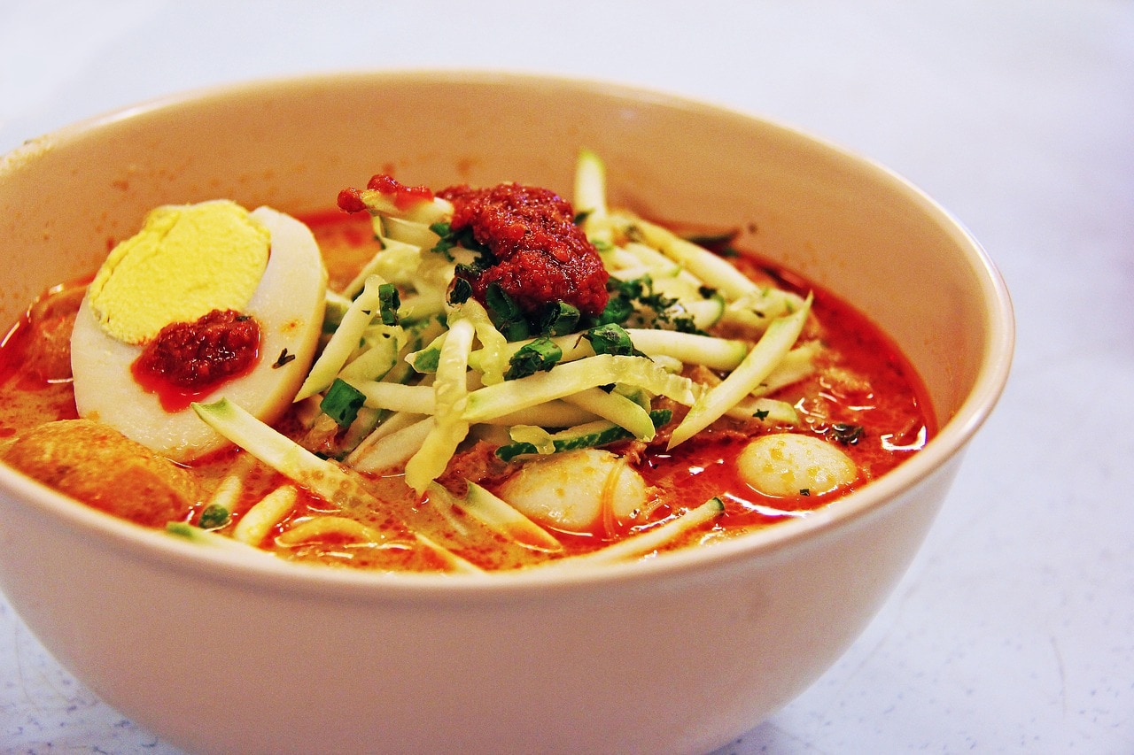 One of the best things to do in Malacca - eat laksa