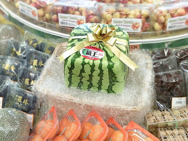 Square watermelon. Flickr Jazreel Chan (CC BY 2.0)