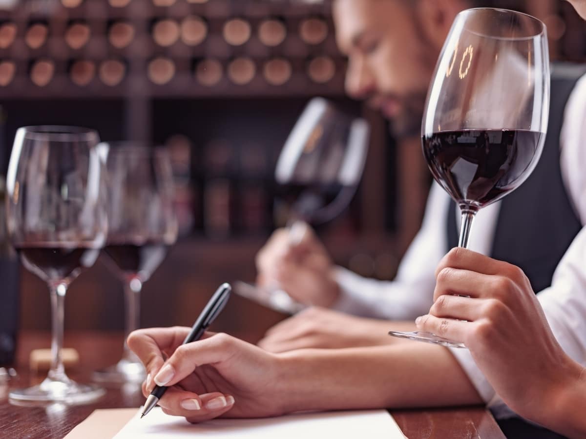 Become a sommelier