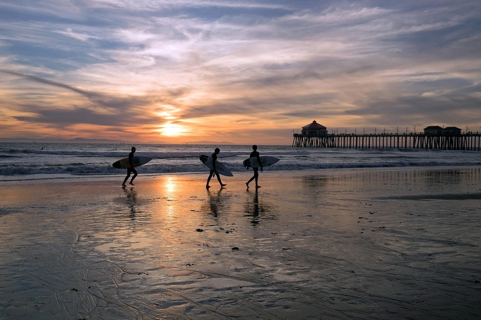 Learn to surf at Huntington Beach