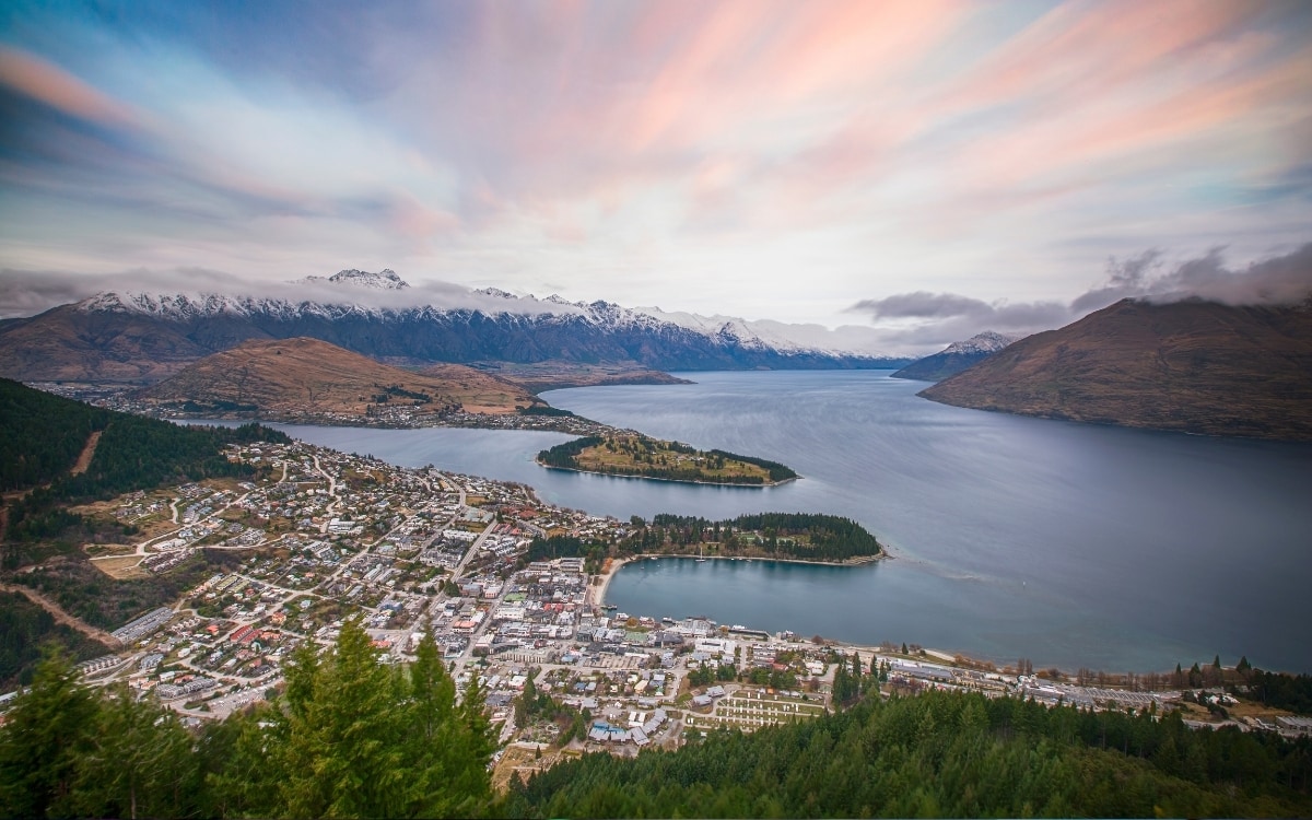 View of the wharf in Queenstown