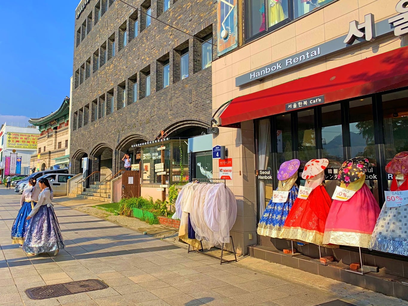 Rent a Hanbok (traditional Korean clothing) just outside Gyeongbokgung