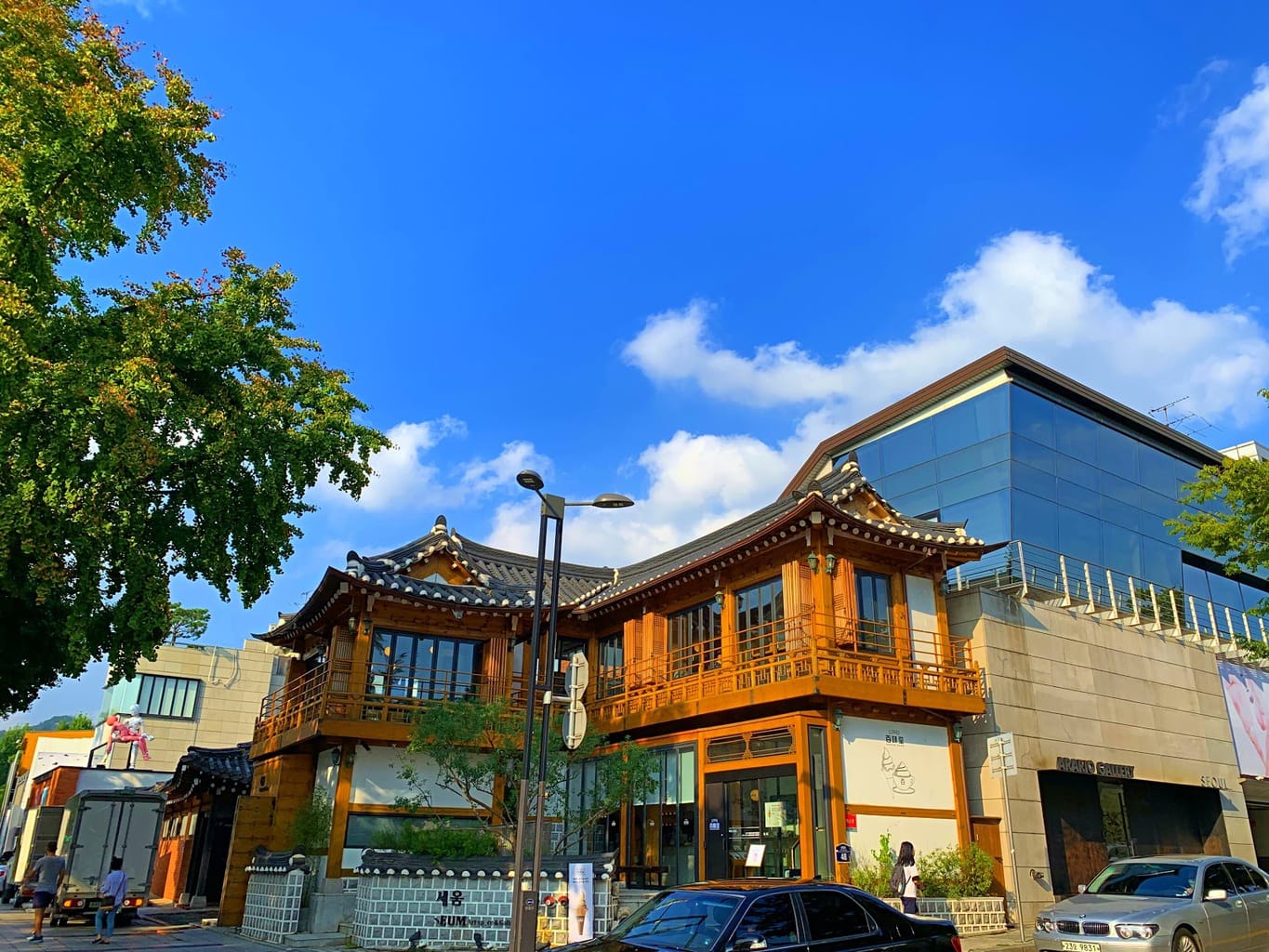 Beautiful Hanok cafes in Samcheongdong