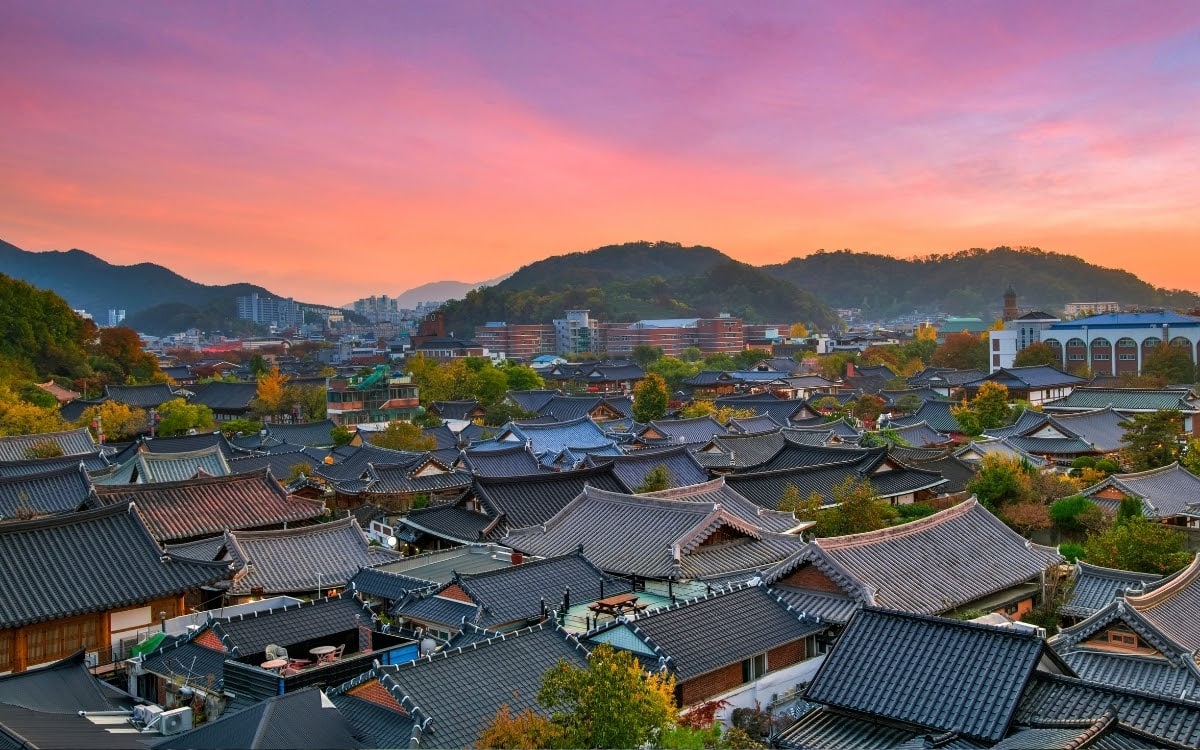 Image of Jeonju Hanok Village from above