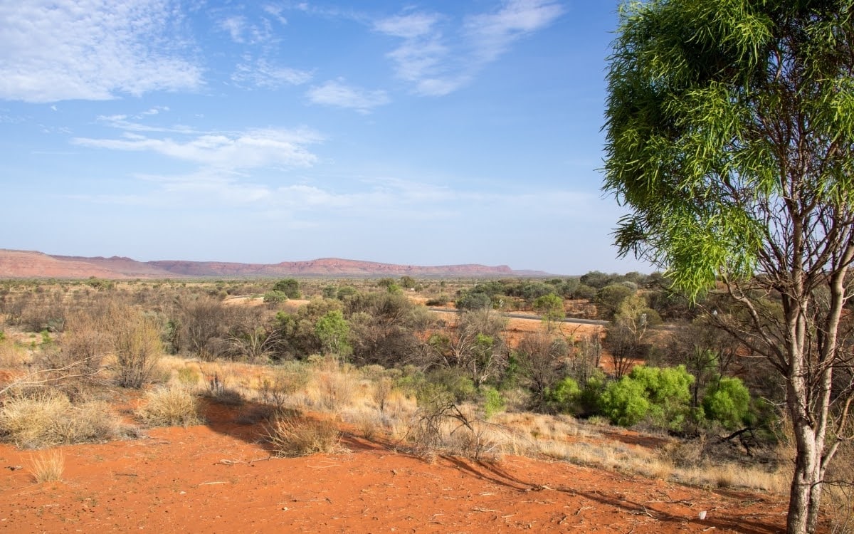 Outside the coast, Australia can get pretty dry