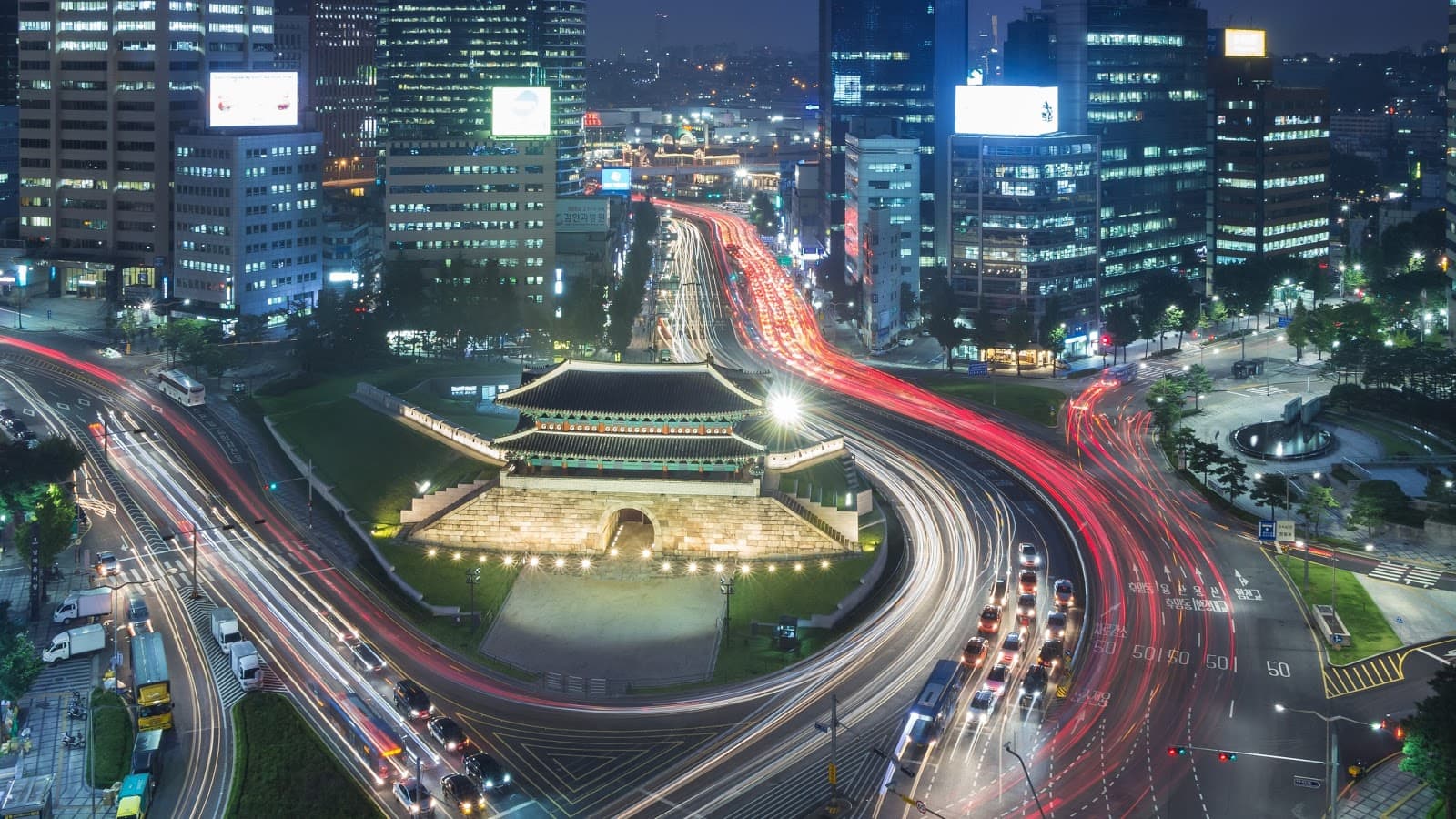 Hiring a car is a good idea when traveling outside of Seoul